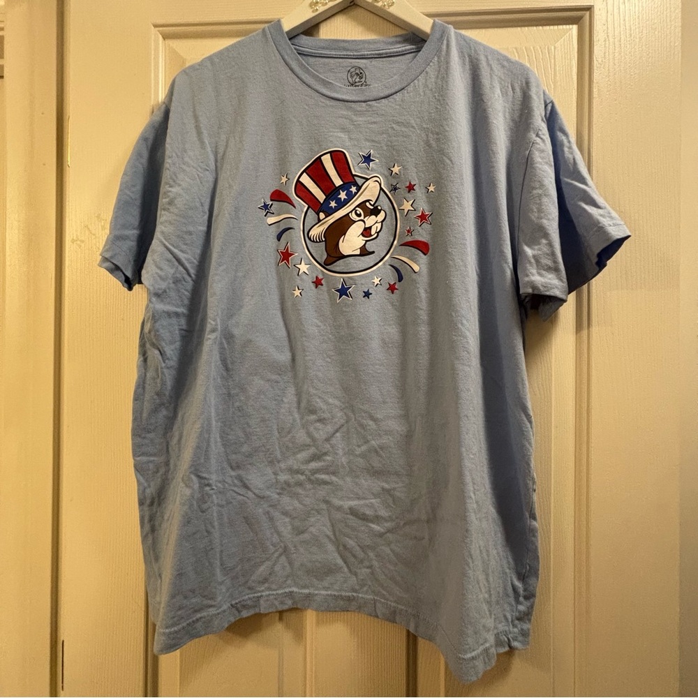 Buc-ee’s Sweet Land of Liberty Fourth of July T-Shirt Size XL Short Sleeved